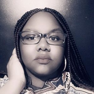 Meet your Posher, Rachael